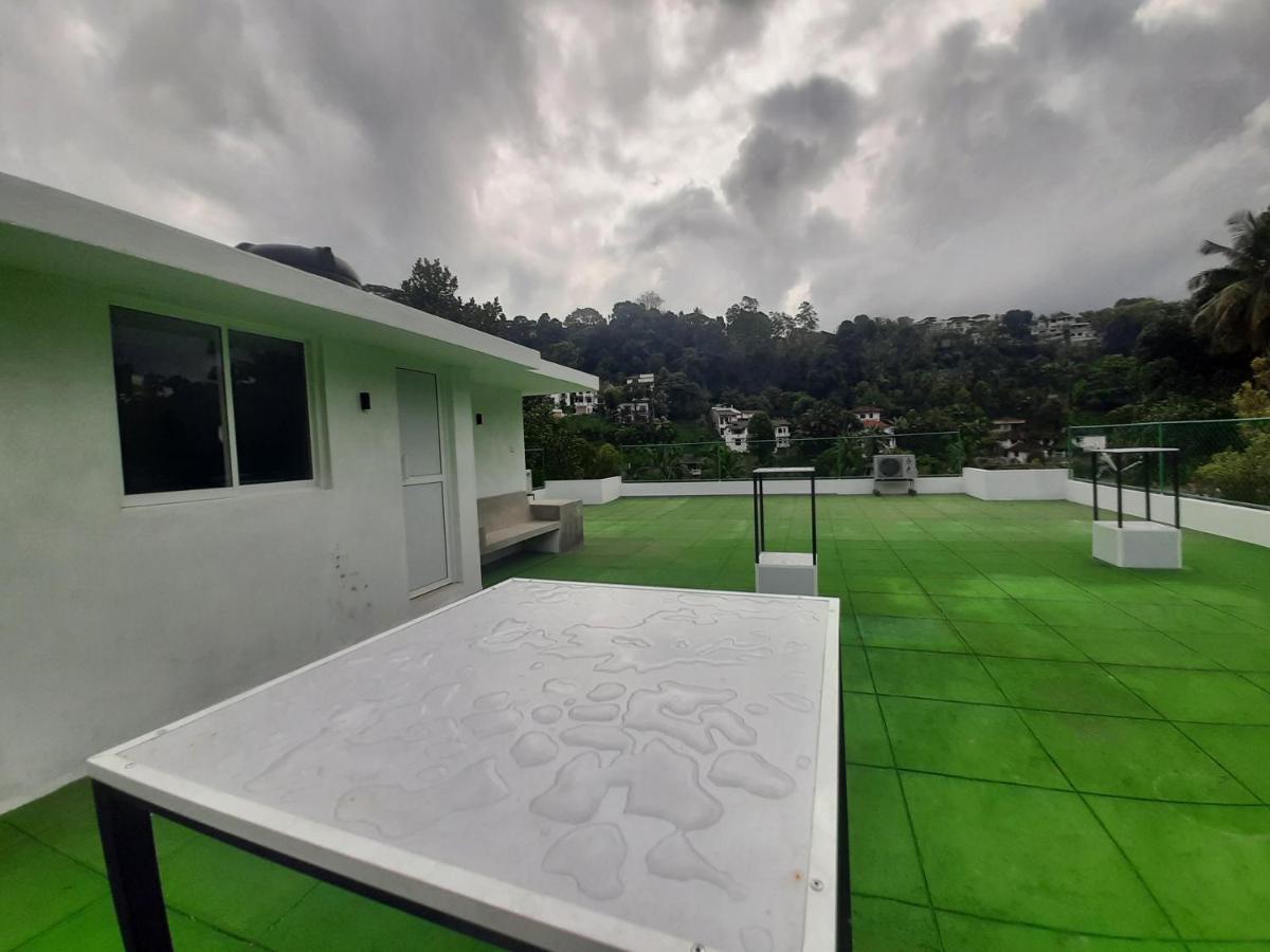 Everdew Kandy Exterior photo